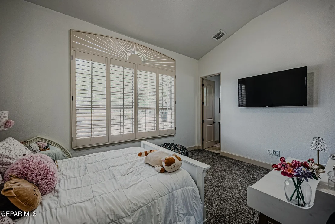 Photo of 6236 FRANKLIN HAWK Avenue