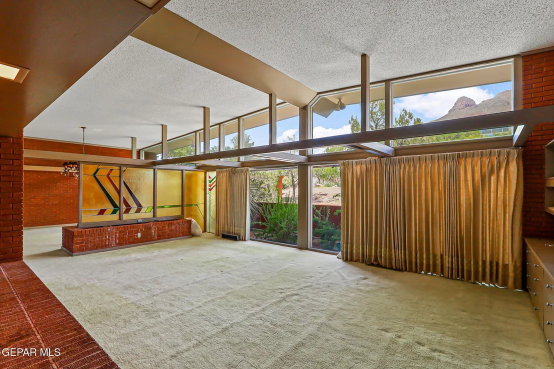 Photo of 1209 Thunderbird Drive
