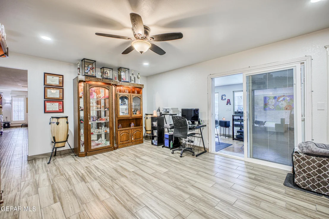 Photo of 2029 MERMAID Drive