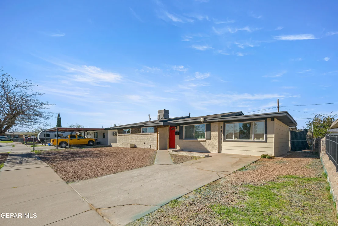 Photo of 9516 IRIS Drive