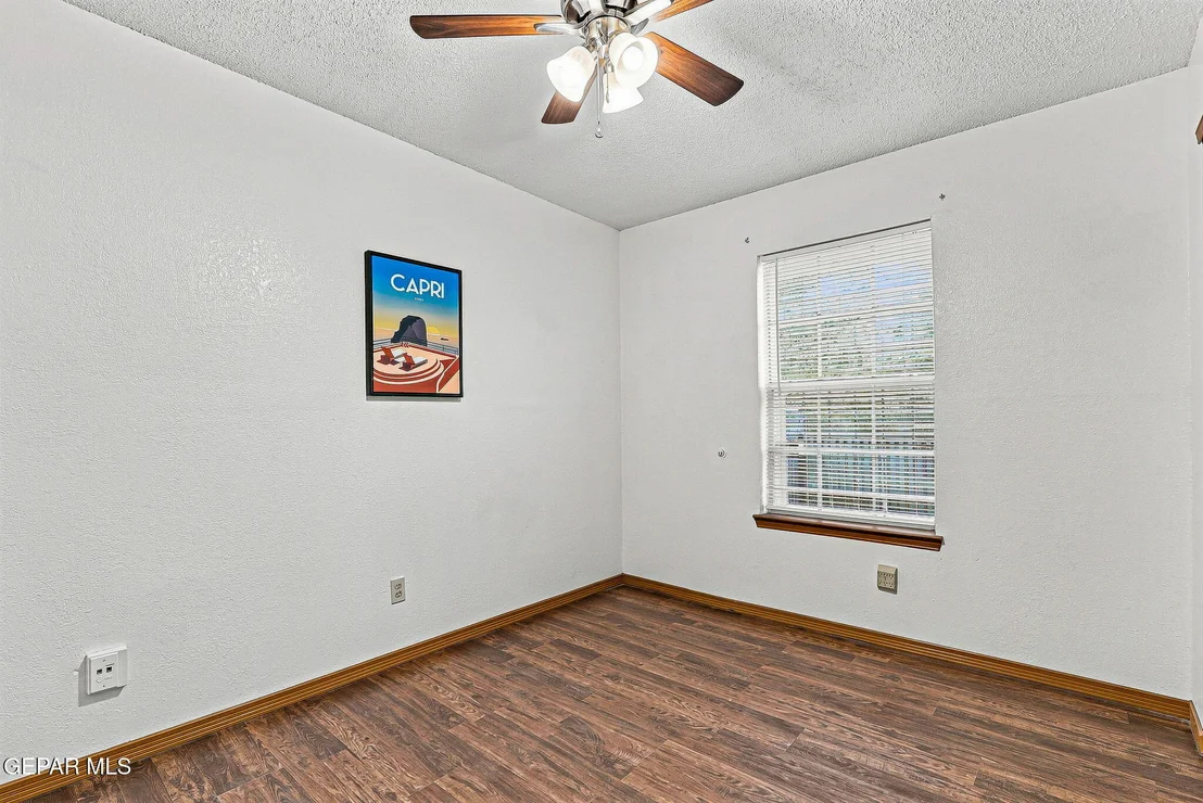 Photo of 912 TOTONACA Lane