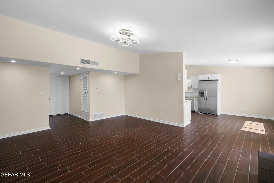 Photo of 3200 VOSS Drive
