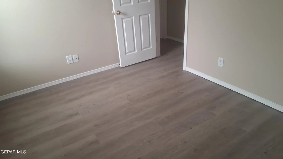 Photo of 11940 JIM WEBB Drive