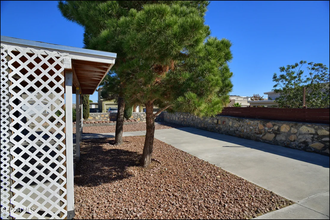 Photo of 14120 PETER NOYES Drive