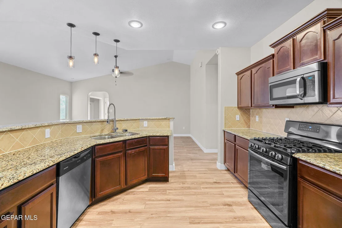 Photo of 14353 N CAVE Drive