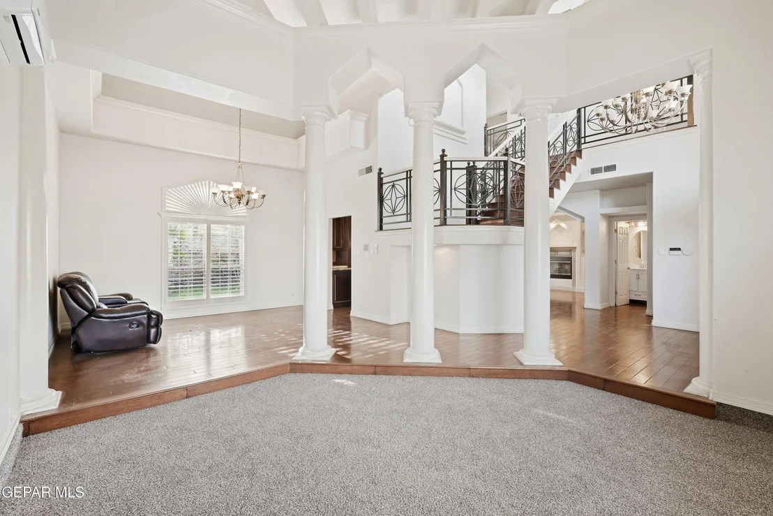 Photo of 1329 Whirlaway Drive