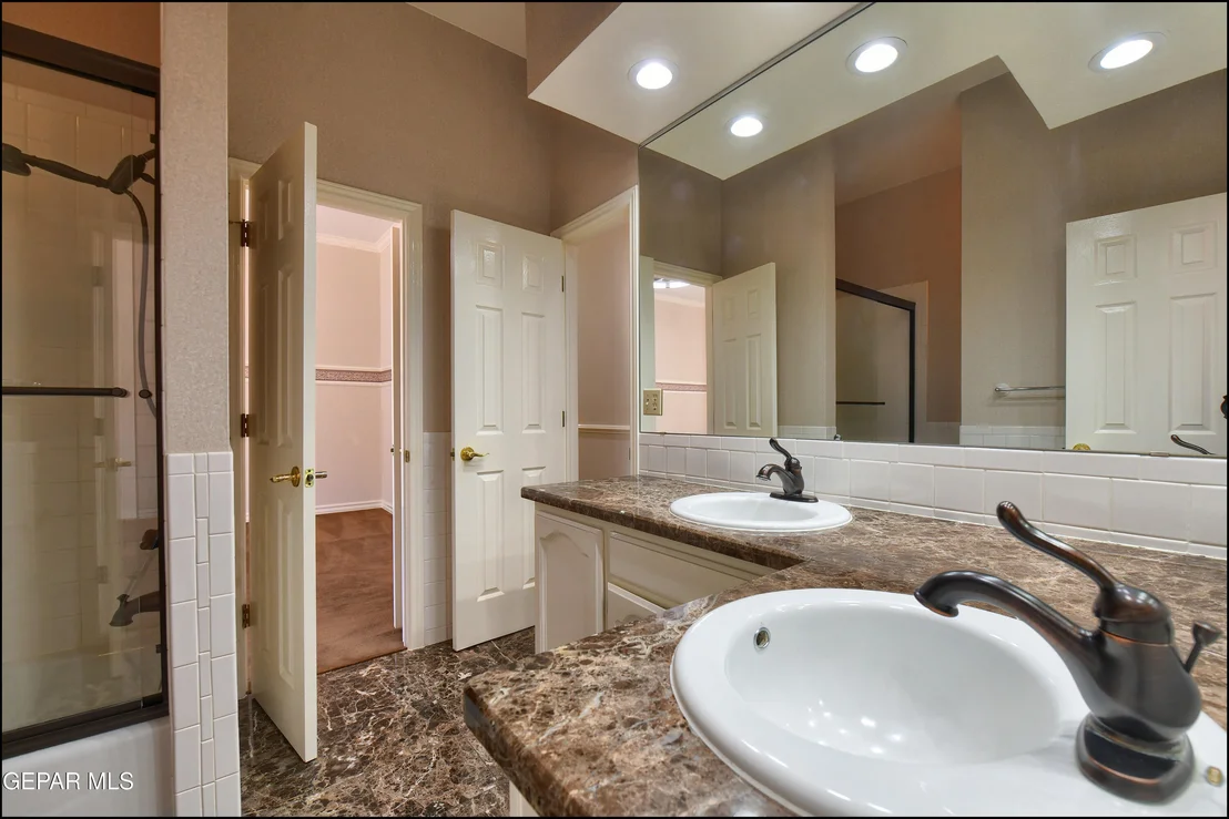 Photo of 1605 BILLY CASPER Drive