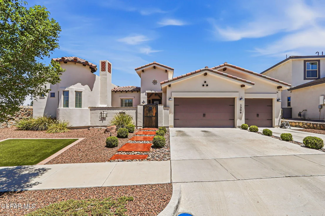 Photo of 1306 Desert Sky Place