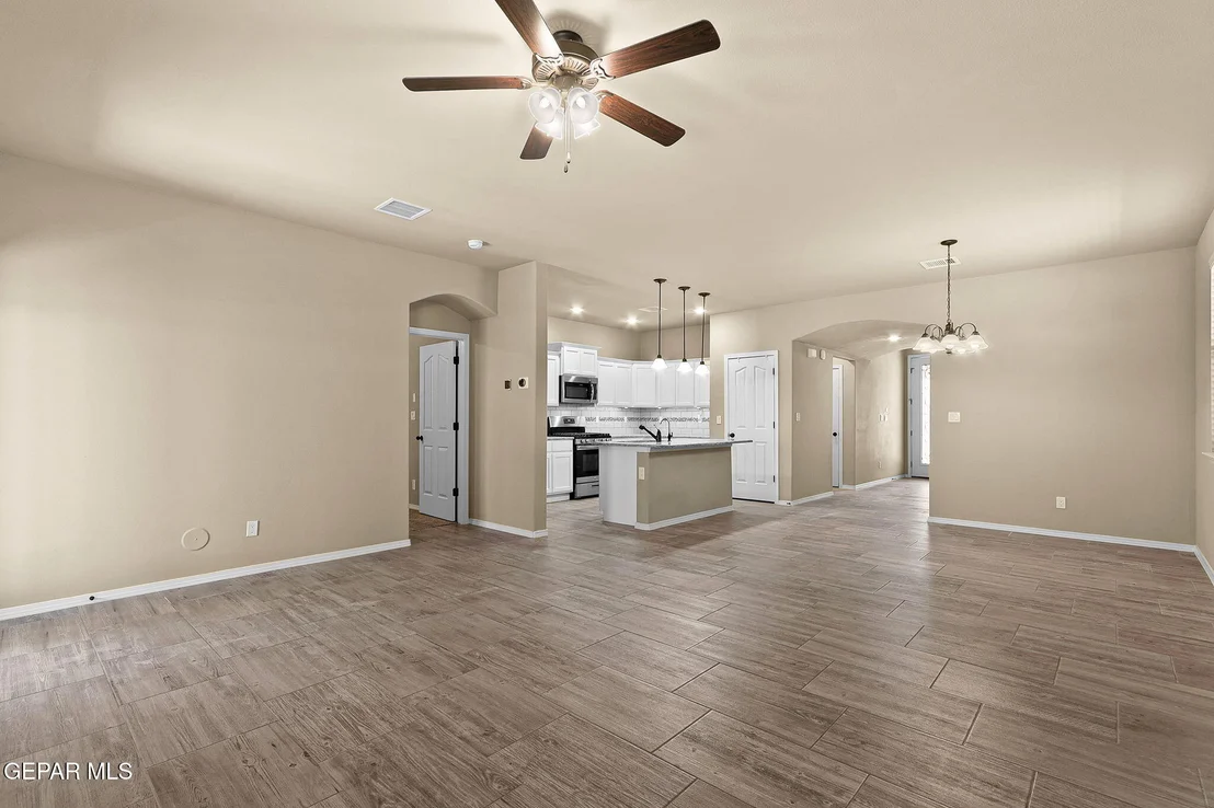 Photo of 7541 WOLF CREEK Drive