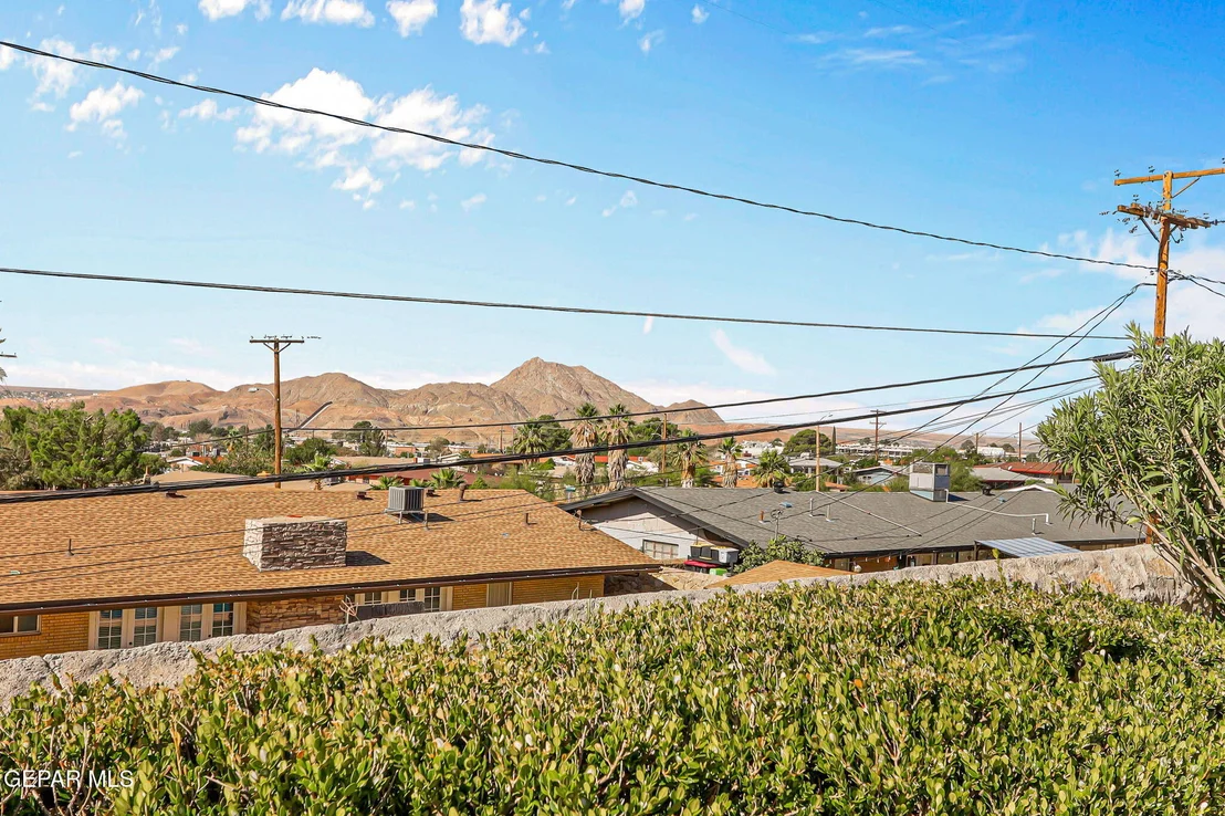 Photo of 4007 Flamingo Drive