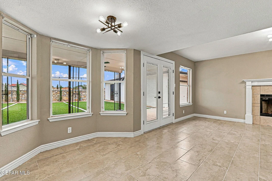Photo of 11985 ARROW KNOLL Circle