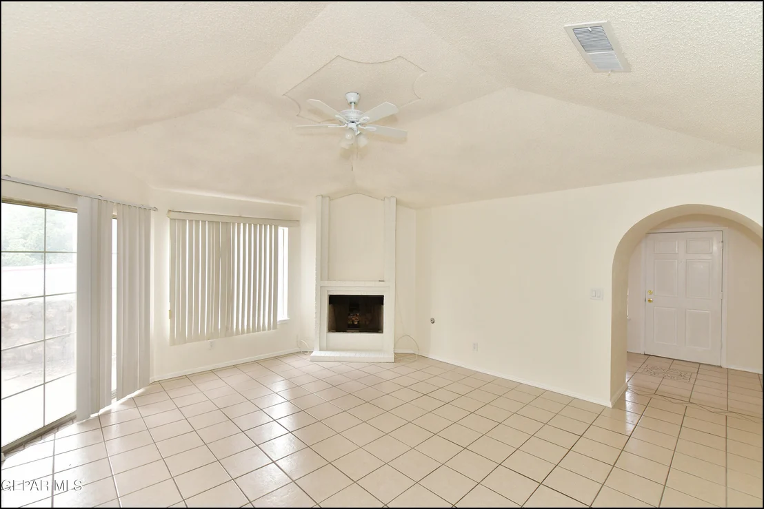 Photo of 208 ARISANO Drive