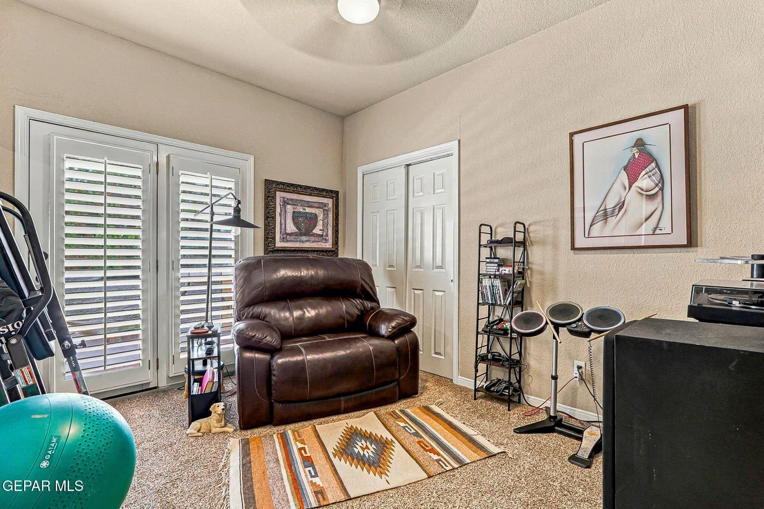 Photo of 1158 PINE RIDGE Way