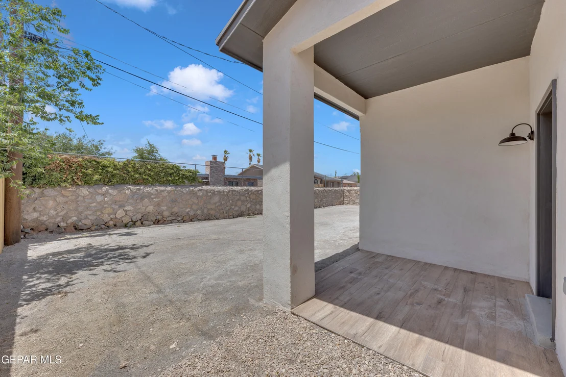 Photo of 429 Lesa Lane Lane