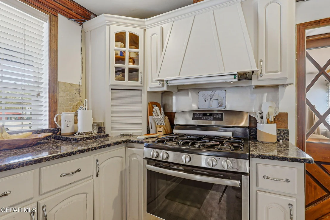 Photo of 146 CROOM Road