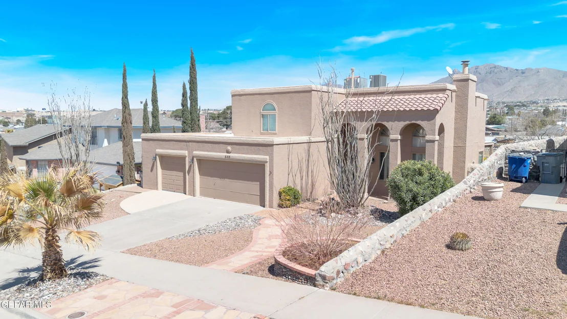 Photo of 652 BLUFF CANYON Circle