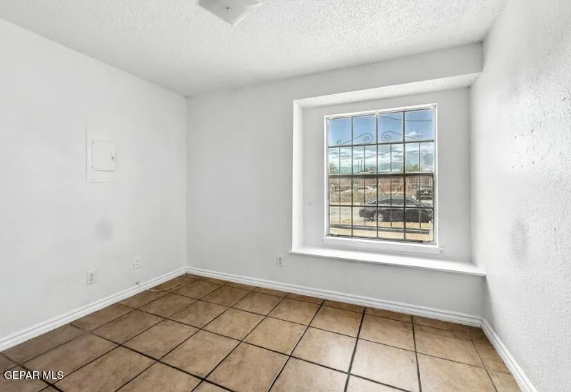 Photo of 1604 JAMES CHISUM Drive