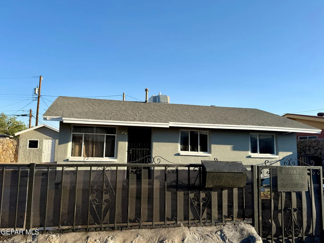 Photo of 5004 GLACIER PEAK Drive