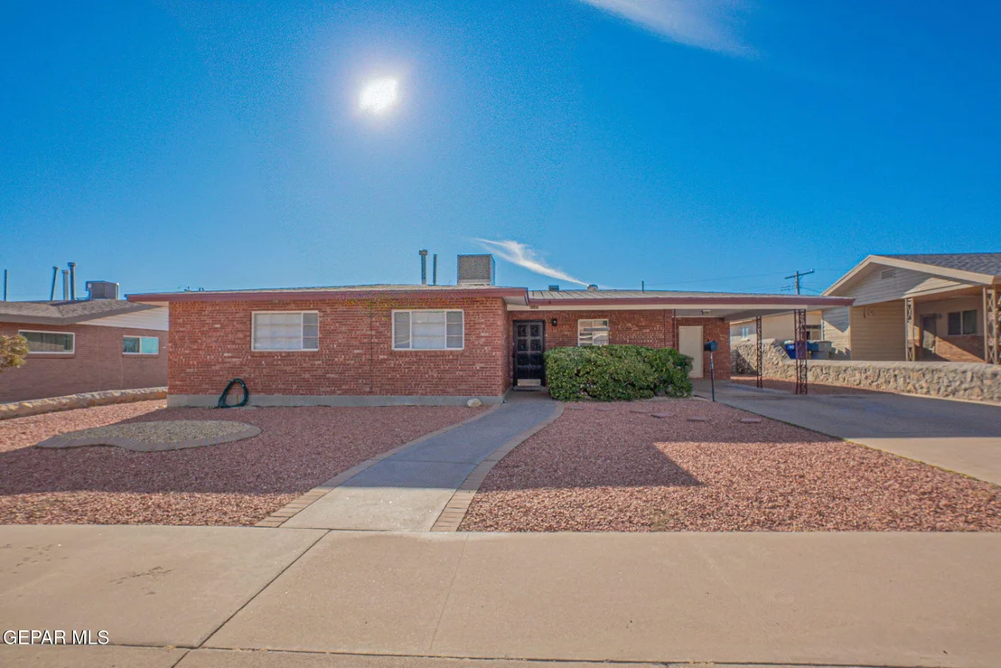Photo of 6049 ISABELLA Drive