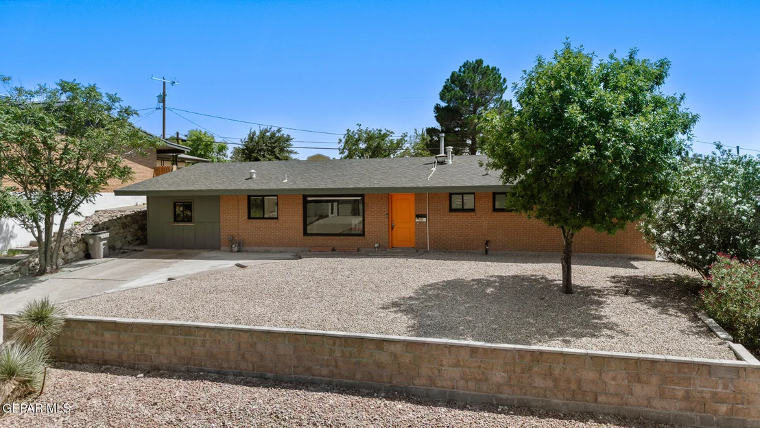 Photo of 814 GALLOWAY Drive