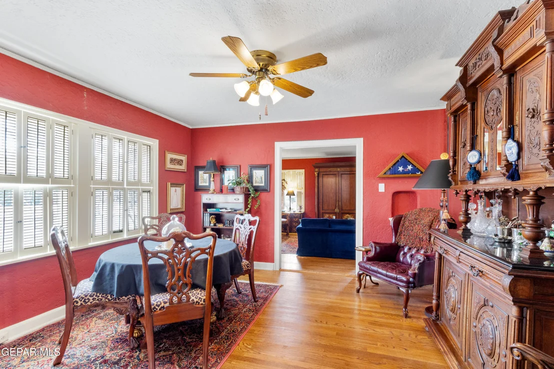 Photo of 900 CINCINNATI Avenue