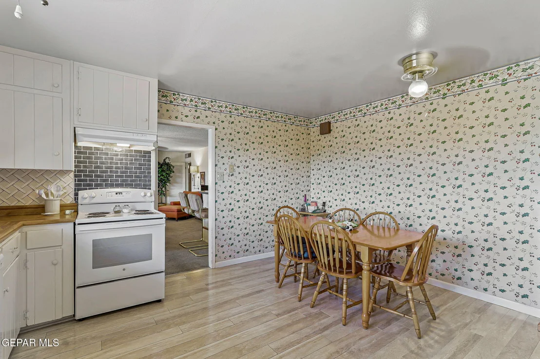 Photo of 4007 Flamingo Drive