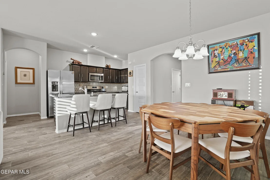 Photo of 3937 DESERT DUNES Drive