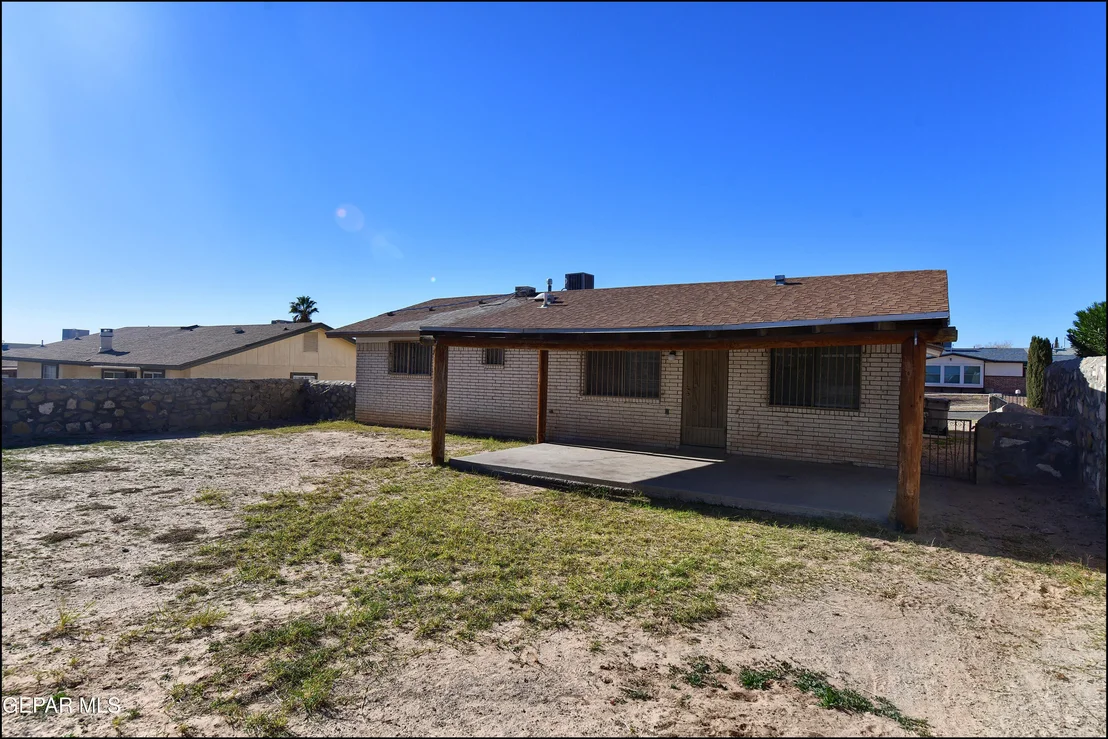 Photo of 1612 JAMES CHISUM Drive