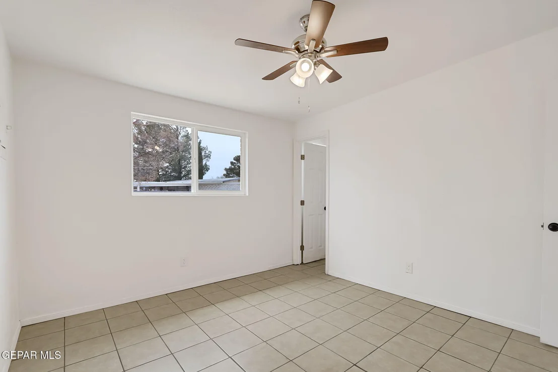 Photo of 10447 Hodges Circle
