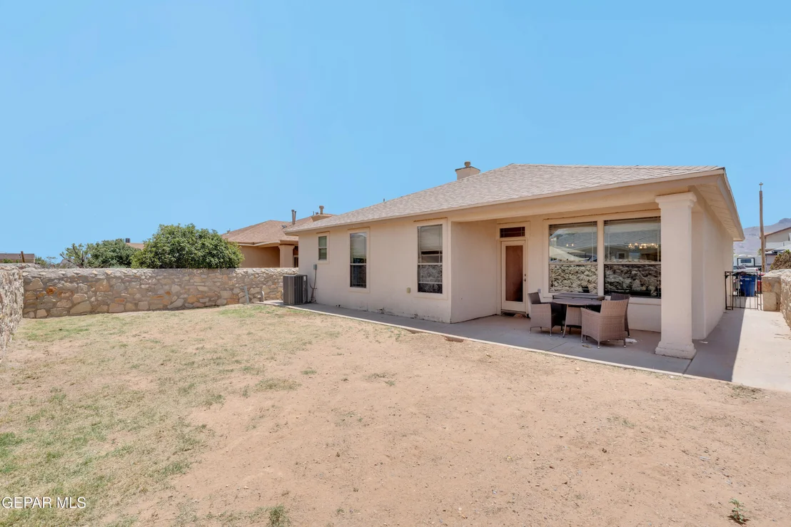 Photo of 11328 ROBERT LENNOX Drive