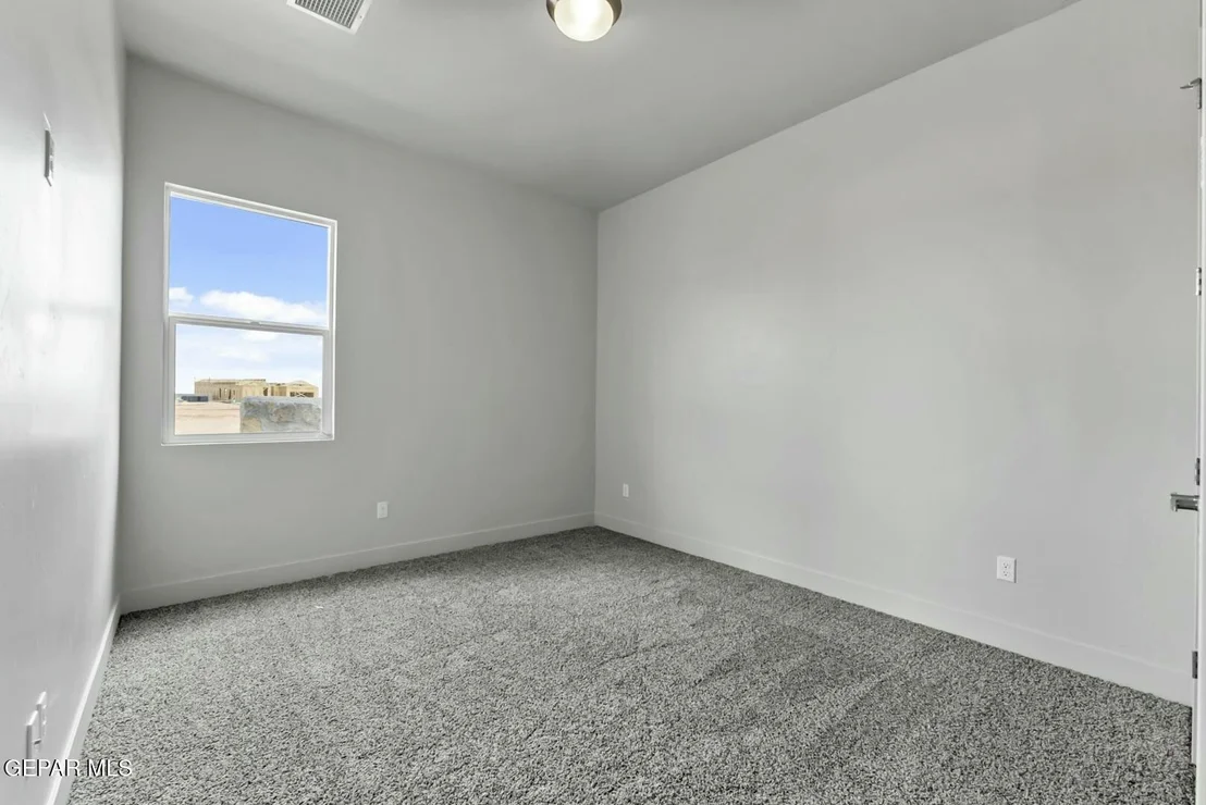 Photo of 947 Bromyard Drive