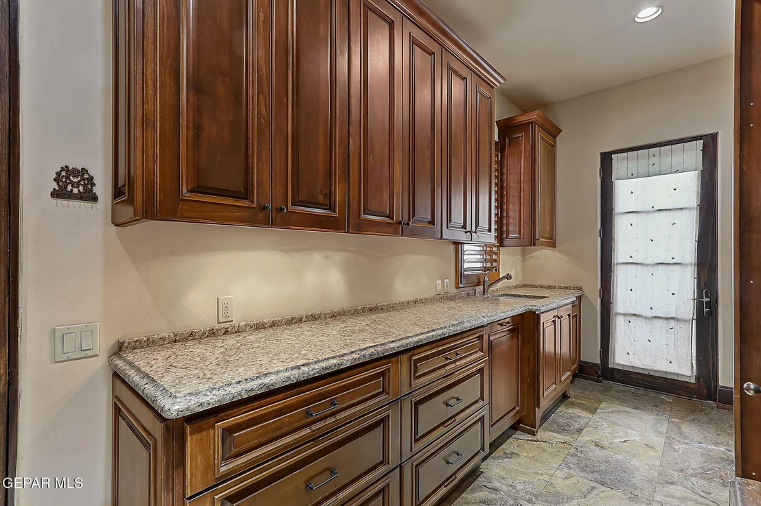 Photo of 4848 Villa Encanto