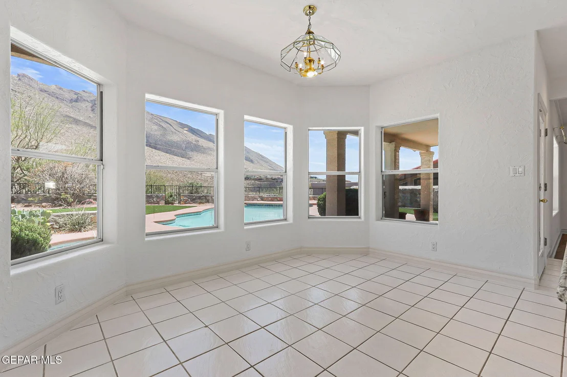 Photo of 5566 Buckley Drive