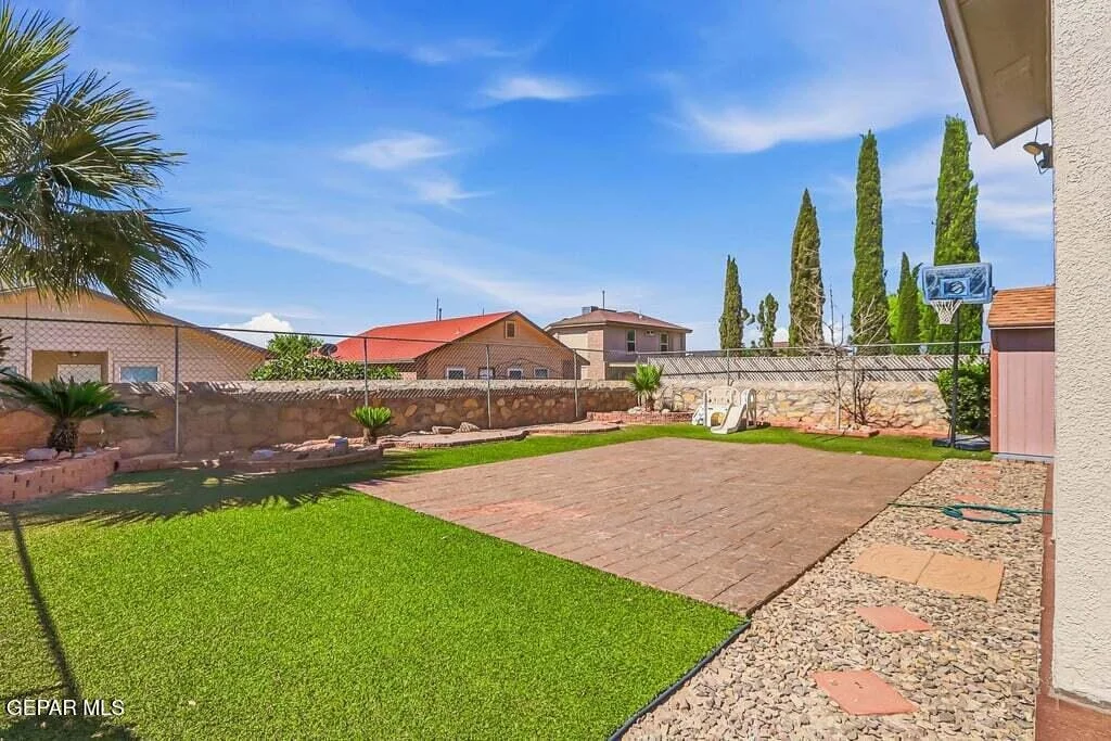 Photo of 12192 Sun Arbor Place