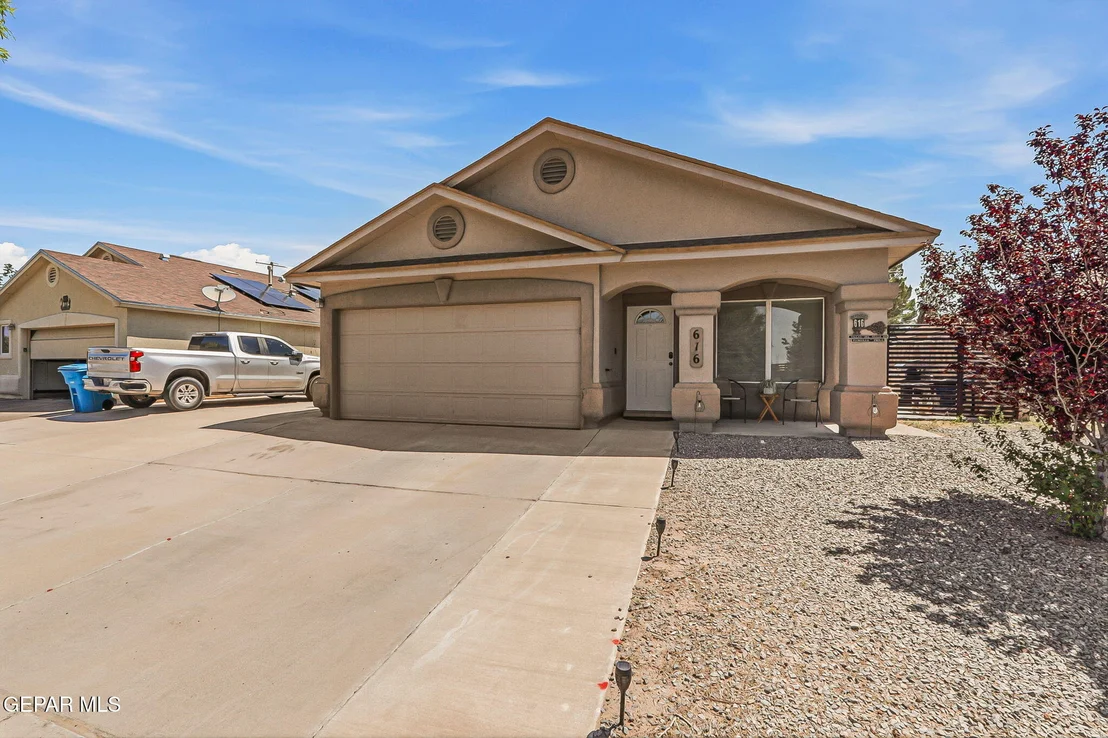 Photo of 616 VILLAS DEL VALLE Road