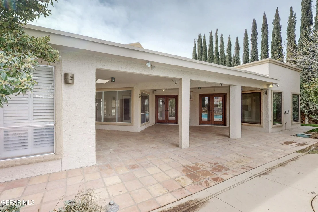 Photo of 633 WILD WILLOW Drive