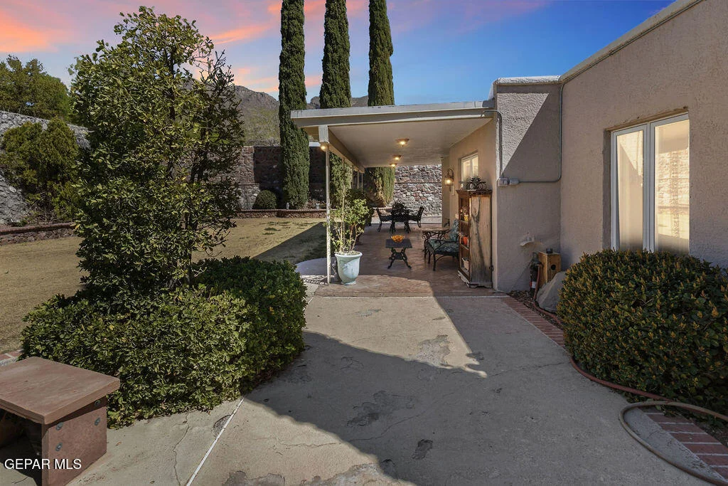 Photo of 6025 TORREY PINES Drive