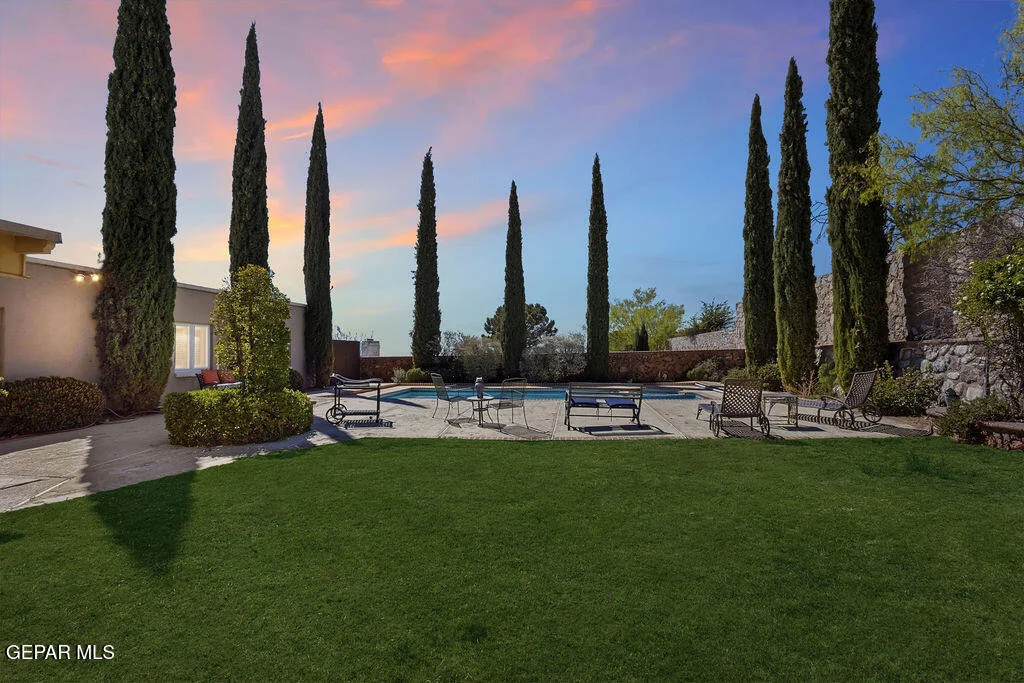 Photo of 6025 TORREY PINES Drive