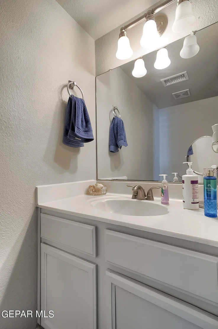 Photo of 2312 Canopy Place