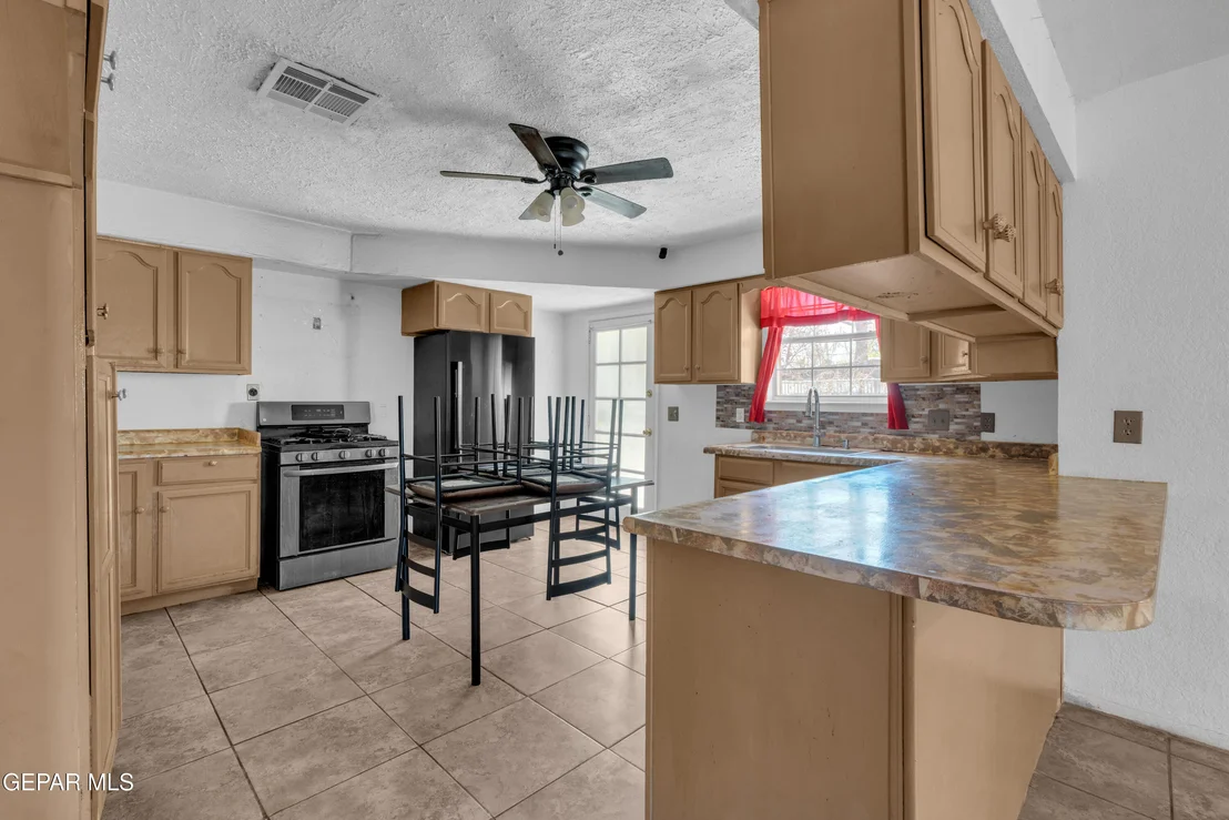 Photo of 240 PRINCETON Way