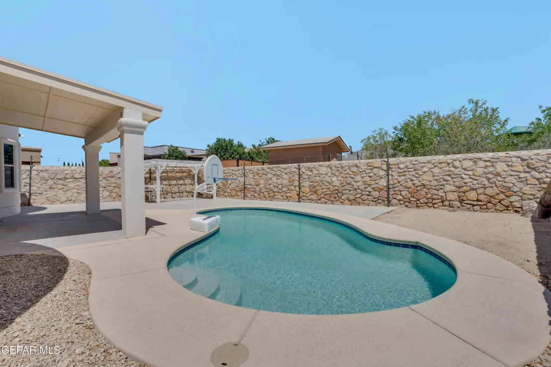 Photo of 3040 STORMY POINT Drive