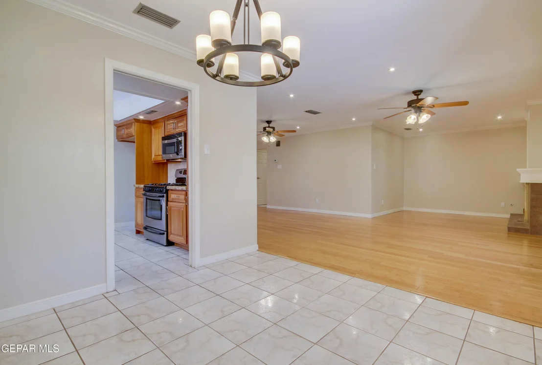 Photo of 10641 PARK VIEW Circle