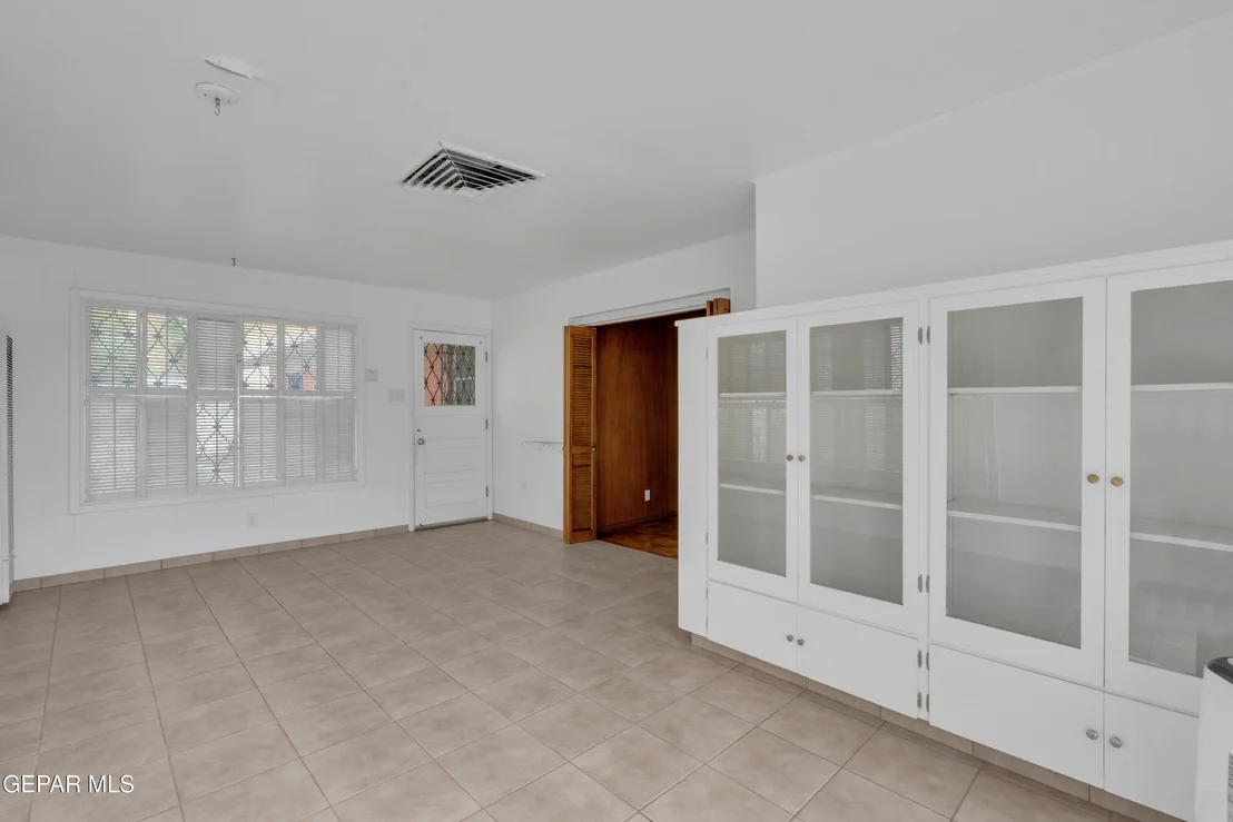 Photo of 3929 LAS VEGAS Drive