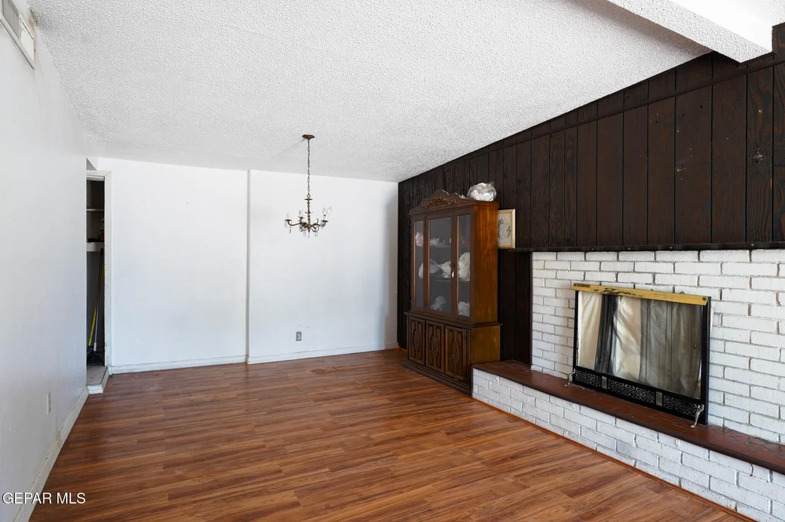 Photo of 8375 REINDEER AVE EL PASO, Avenue