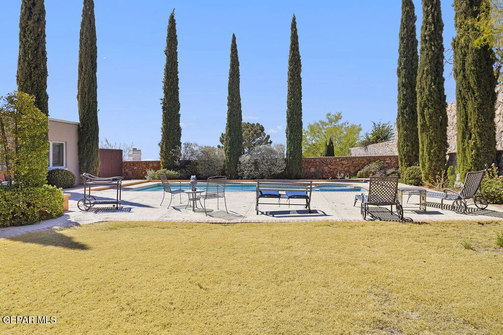 Photo of 6025 TORREY PINES Drive