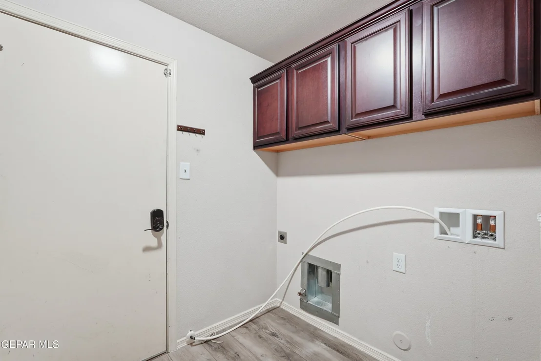 Photo of 320 Emerald Woods Street