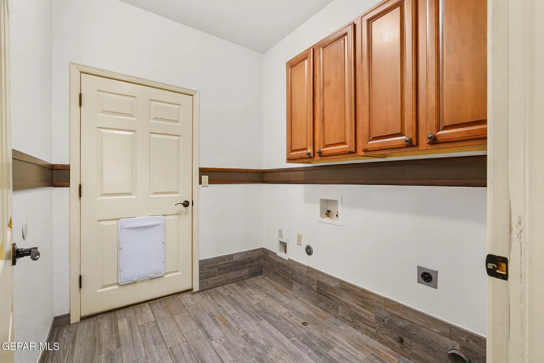 Photo of 651 Simon Court