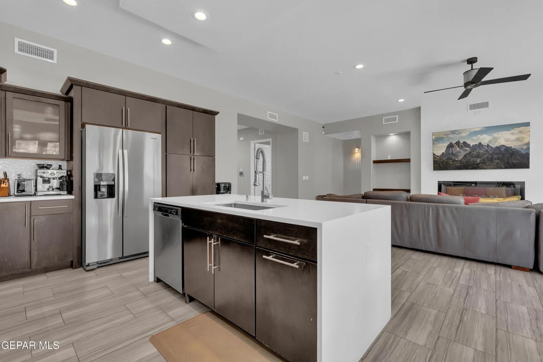Photo of 1256 DESERT NIGHT Street