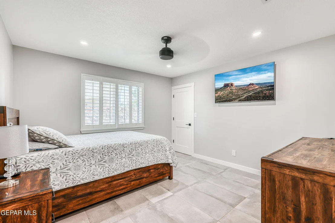 Photo of 6004 Oleaster Drive