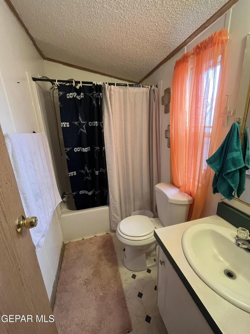 Photo of 14568 HENDRIK Drive